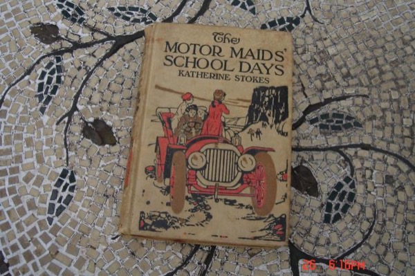 The Motor Maids' School Days by Lillian Elizabeth Roy