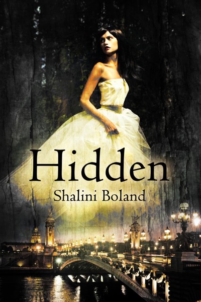 Hidden - a dark romance (Marchwood Vampire Series #1) by Shalini Boland