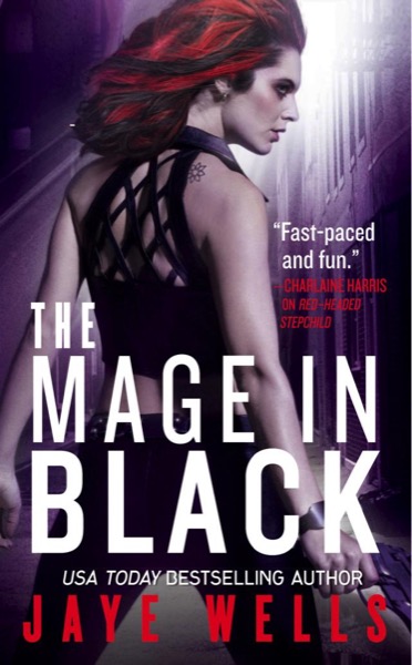 The Mage in Black by Jaye Wells